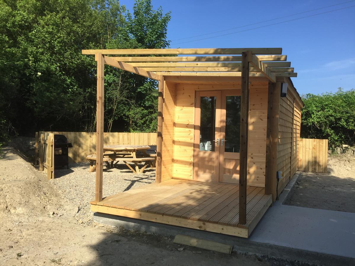 Romantic Getaway Luxury Wooden Cabin With Private Hot Tub And Bbq Aberystwyth Exterior photo